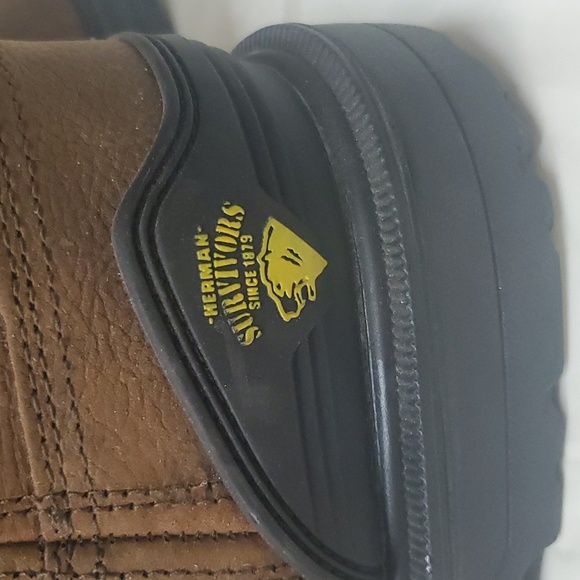 Work boots - Picture 3 of 6